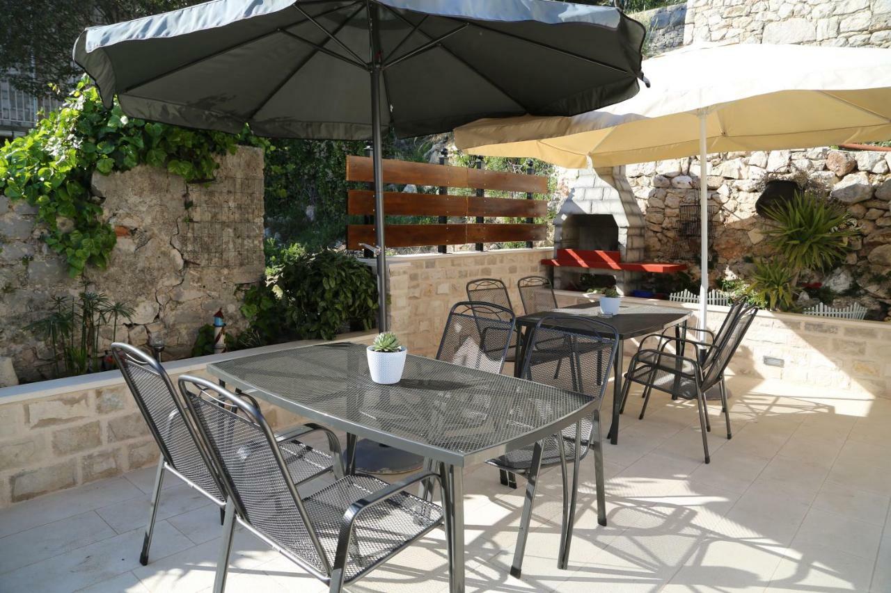 Apartments Lea Hvar Town Exterior photo